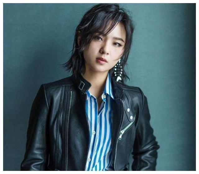 周笔畅曾在高考取得了681分的总成绩,聊聊李健黄磊等学霸明星