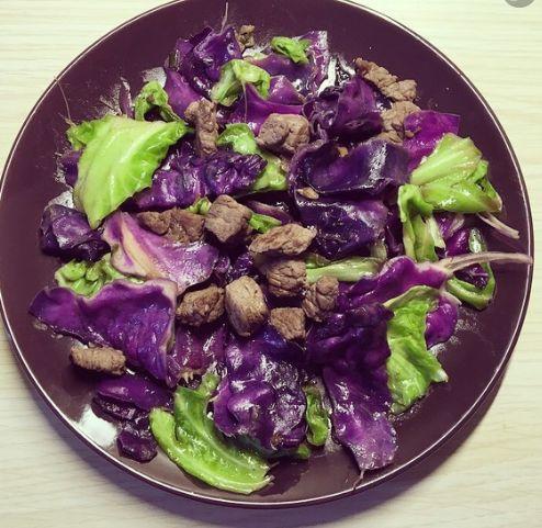 变着花样煮饭菜，软嫩鲜香，开胃解馋，营养丰富，舀一勺拌饭真香