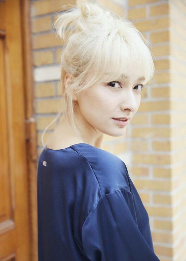 越来越有范儿的吴昕,想要的小确幸:阳光,生活和美好