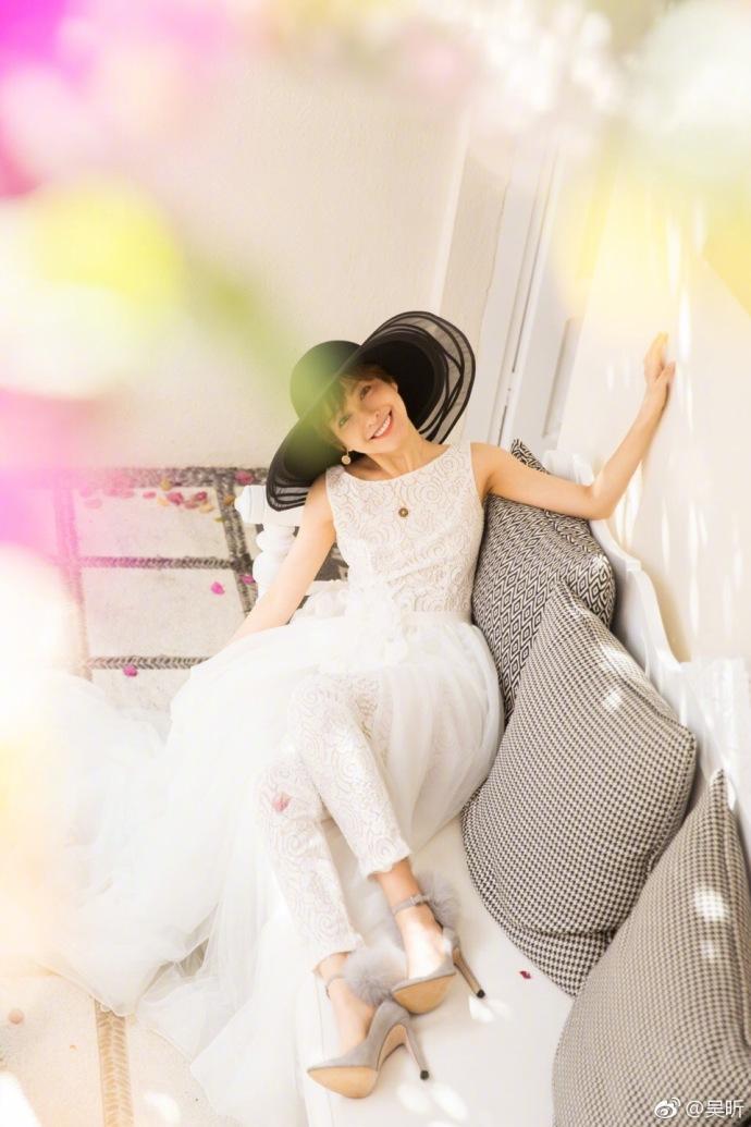 越来越有范儿的吴昕,想要的小确幸:阳光,生活和美好
