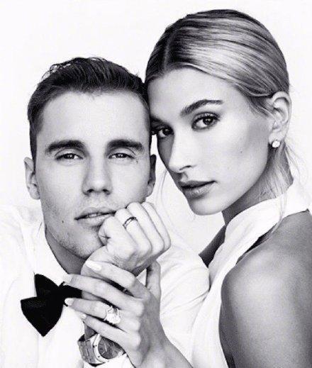 比伯海莉终成正果！妻子穿订制婚纱全身是亮点，7克拉钻戒太抢镜