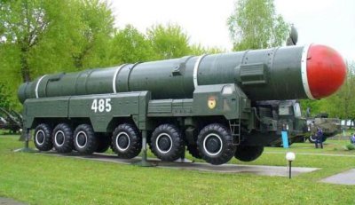 ​“中导条约”全称是“苏联和美国消除两国中程和中短程导弹条约”