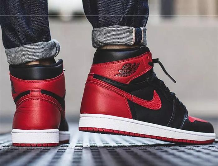 比肩大魔王！黑红禁穿AJ1年底复刻！
