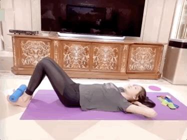 孙泰英晒老公权相宇健身照，43岁身材依旧健硕，网友：妈妈的男神