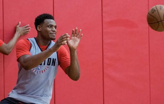 仅5小时3消息！富尔茨病因查明 太阳欲交易阿里扎 火箭裁掉豪斯