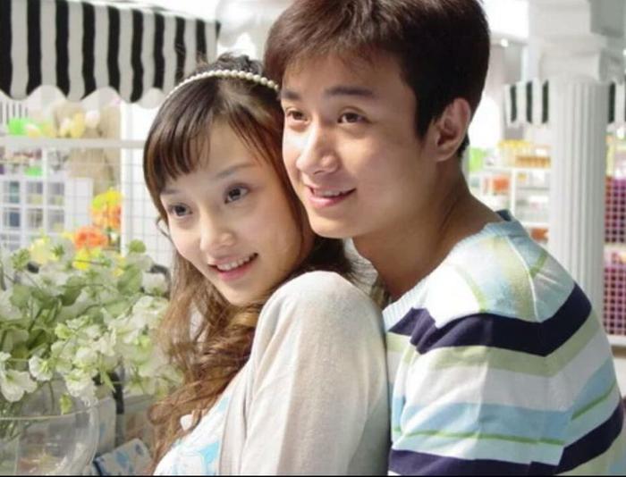 麻花辫、马甲线、热舞!38岁李小璐,这身材太劲爆