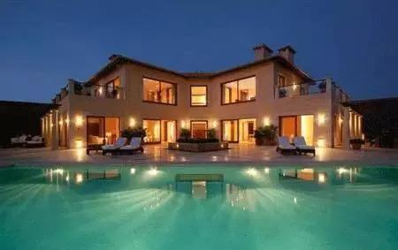 马云价值上亿豪宅曝光，专门有房间放翡翠