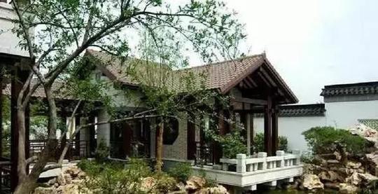 马云价值上亿豪宅曝光，专门有房间放翡翠