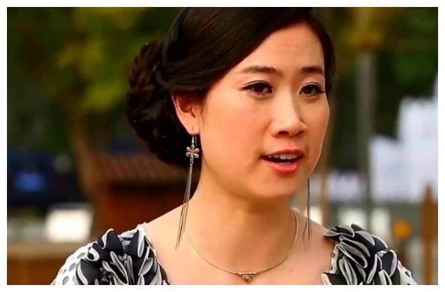 网红鼻祖芙蓉姐姐近照曝光，扮“聂小倩”古装，被赞颜值高