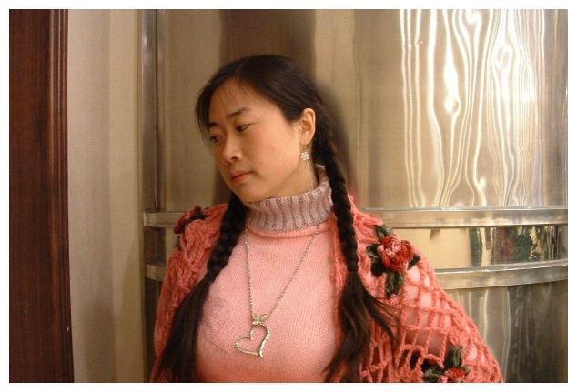 网红鼻祖芙蓉姐姐近照曝光，扮“聂小倩”古装，被赞颜值高