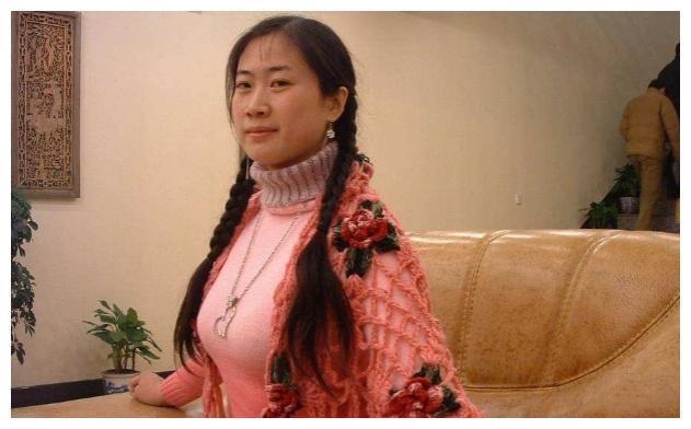 网红鼻祖芙蓉姐姐近照曝光，扮“聂小倩”古装，被赞颜值高