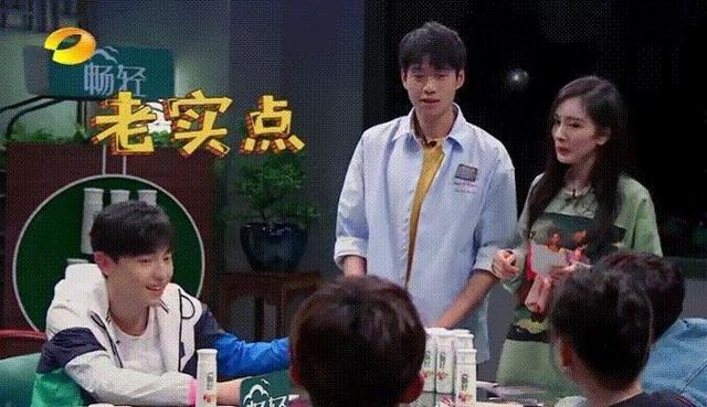 谁说魏大勋配不上杨幂？魏大勋爸爸真实身份曝光，怕是嫁入豪门了