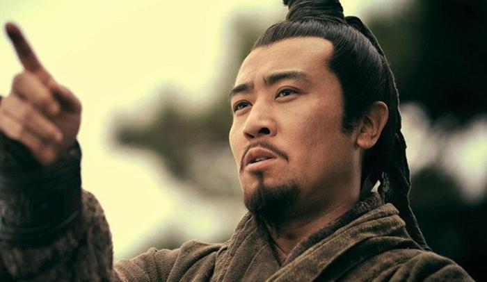 战神关羽身高到底有多高呢