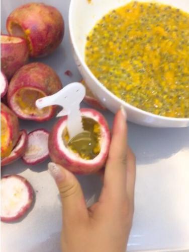 百香果柠檬蜂蜜茶制作分享,学会自己做起来!