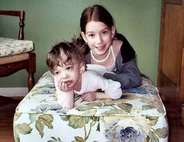 美国不老女婴突现神秘基因，20岁仍是婴儿模样，人类有望长生？