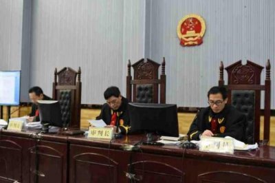 ​黑帮老大有三个老婆，放高利贷被抓捕