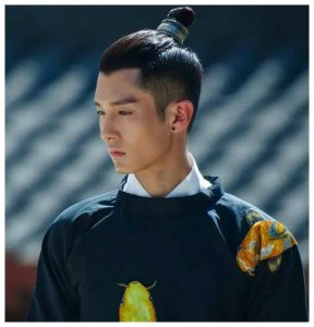 ​爱健身的男星：彭于晏黄晓明肌肉型男，盛一伦周杰伦深藏不露