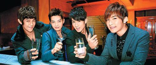 林宥嘉的《浪费》原型是炎亚纶 网友: 难道我在KTV多年唱的是BL