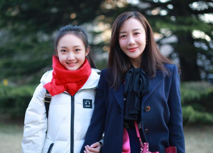 36岁李依晓至今单身，被介绍相亲对方不见面，理由让人想笑