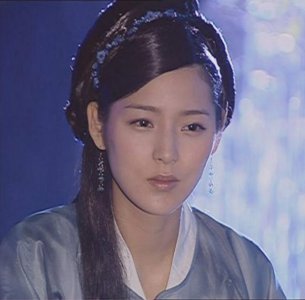 ​她曾是优雅脱俗的“三圣母”，13年后整成网红脸，与当年判若两人