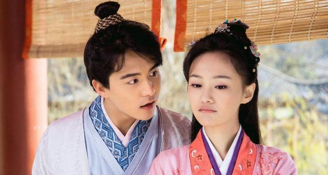 郑爽发文恭喜马天宇新戏杀青!并透露俩人下部戏合作要演母子