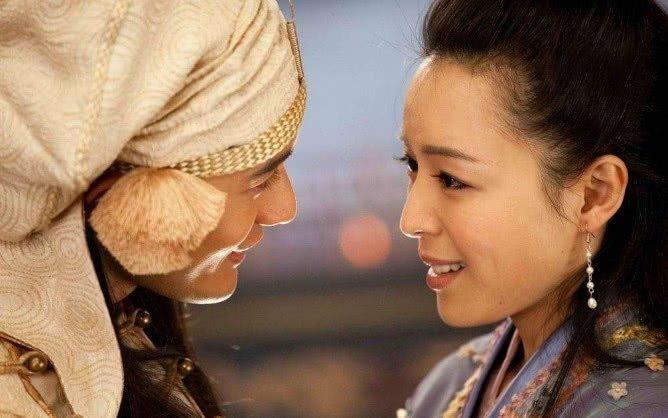 唐伯虎为10两银子给厕所写一对联,却流传至今,成为了千古名句