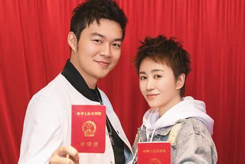 18年娱乐圈这几对明星喜结良缘，他俩佳配，他俩带孩子举办婚礼