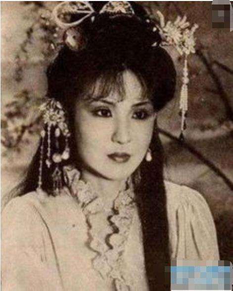 “西门大妈”杨钧钧旧照:被焦恩俊叫“傻丫头”的她曾经这么美