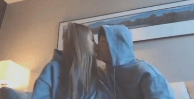 ​好友称李小璐清白没和pgone在一起，贾乃亮却直接取关发泄不满？