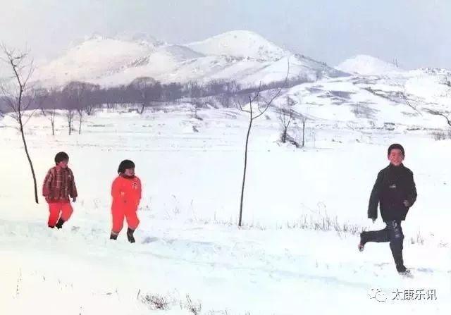 十六年前卢氏人走亲戚的老照片，瞬间感觉这才是过年！