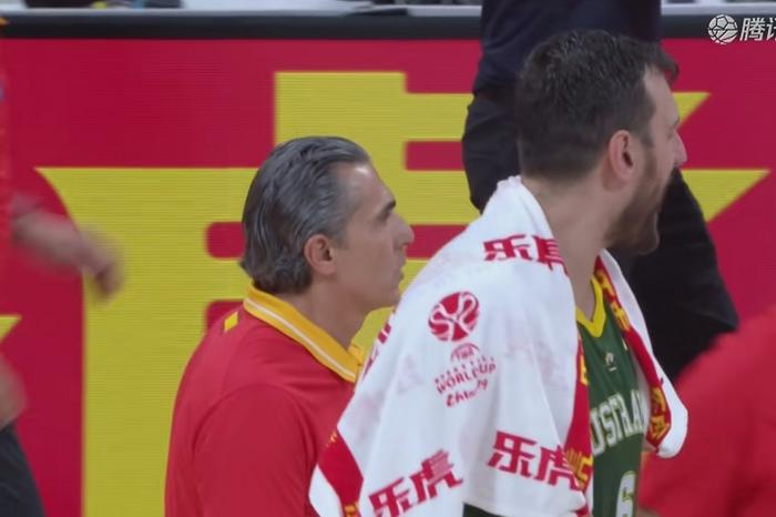 争议，博古特输不起了，连续爆脏字辱骂中国，记者直言让球队蒙羞