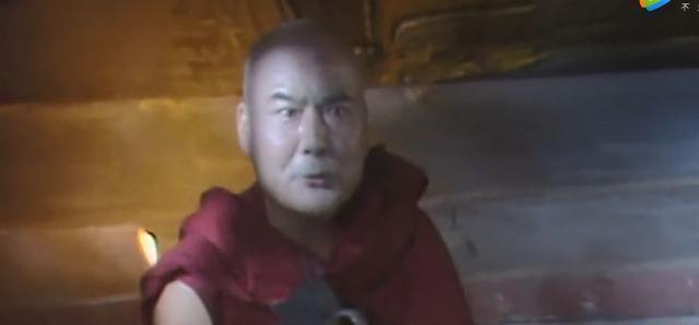 他是《西游记》四探无底洞中的和尚，给老鼠精送茶看出其真实演技