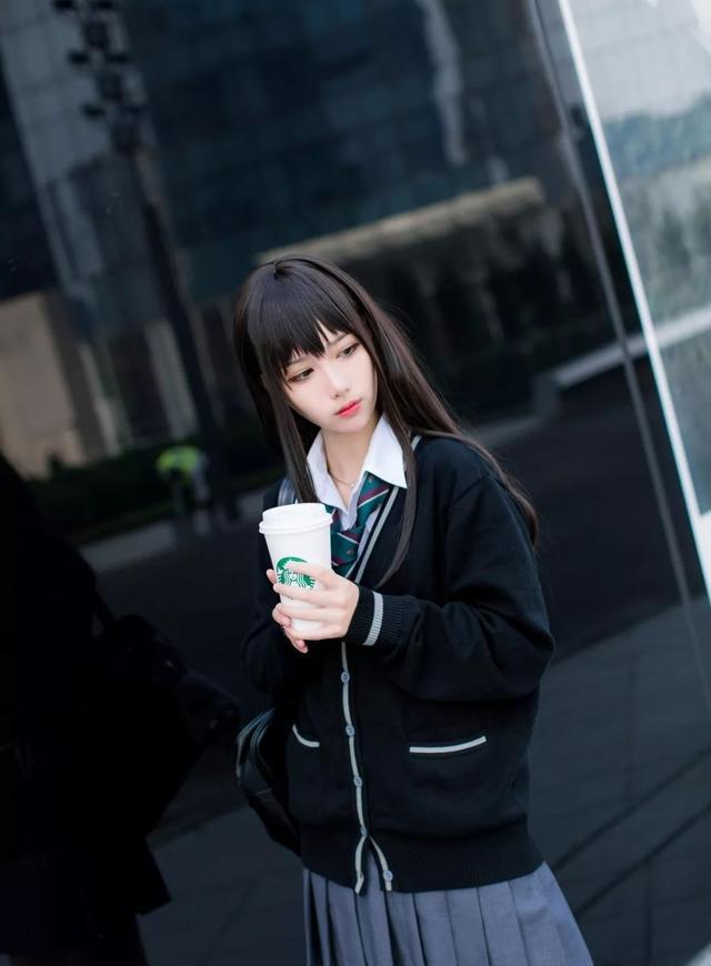 越看越美哦，偶像大师灰姑娘——涉谷凛cos