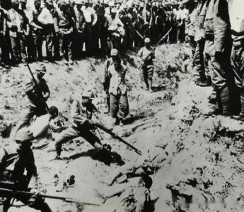 ​慰安妇幸存者泪忆：被日本人糟蹋的姐妹，怀孕后惨遭日寇剖开肚子