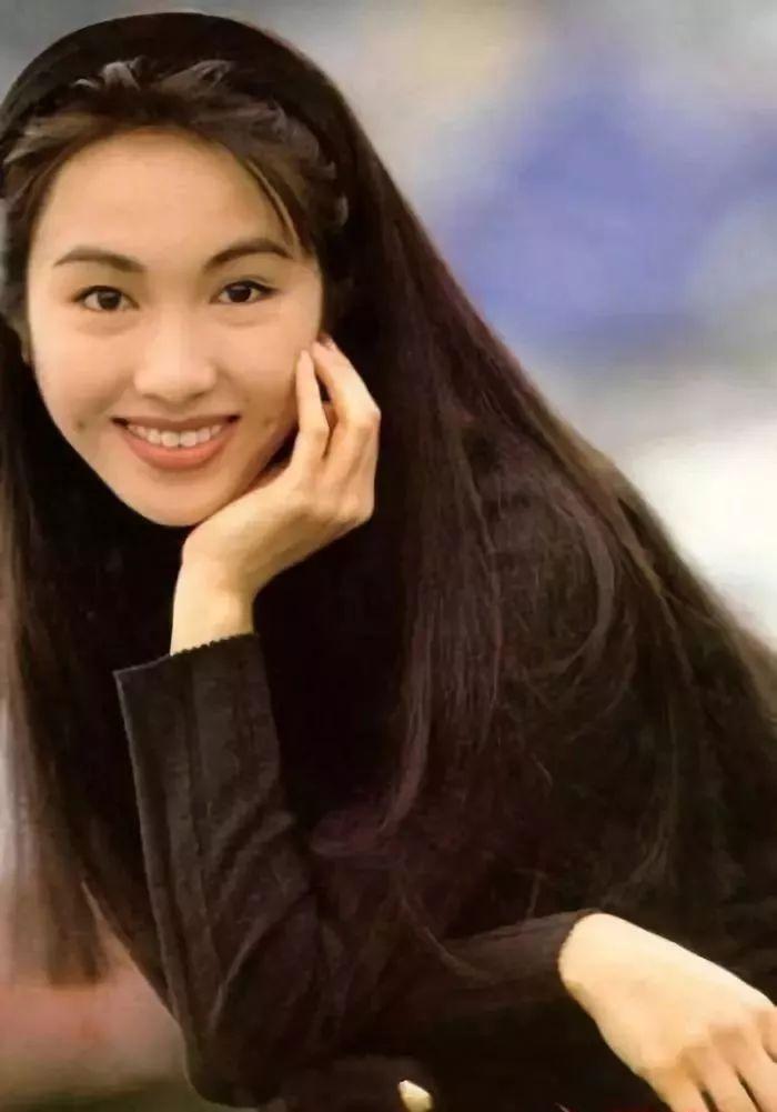 黎姿的珍贵照片，那时没有美颜，你连一半都没见过