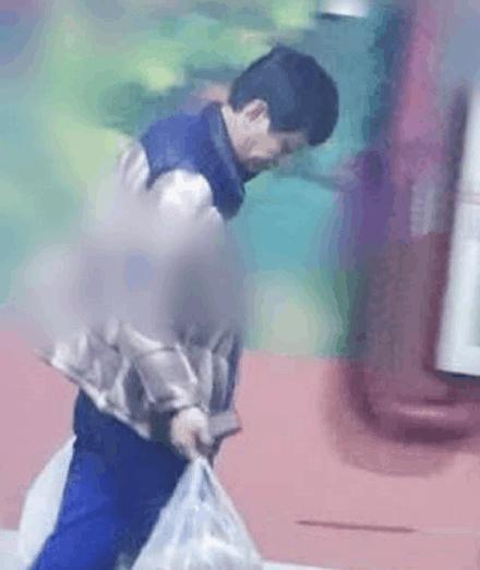 杜鹃疑似恋情曝光，网友：年龄这么大，确定不是她爸爸？