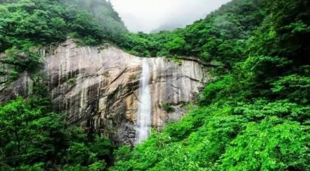 走进罗田天堂寨景区