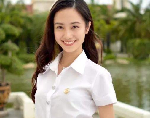 走进不丹女孩的真实生活环境,姑娘热情大方