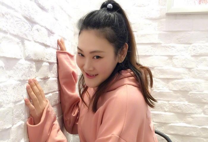曾是女排重炮手，却因一点遭郎平弃用，如今已濒临退役！