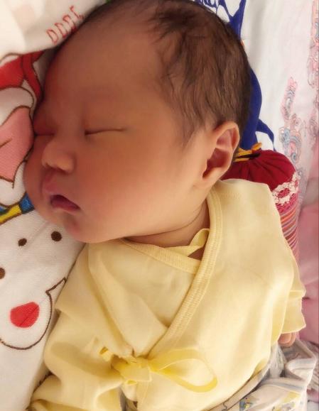 纪敏佳晒月子餐,声称要瘦成一道闪电,原来我们离瘦差只是钱!!