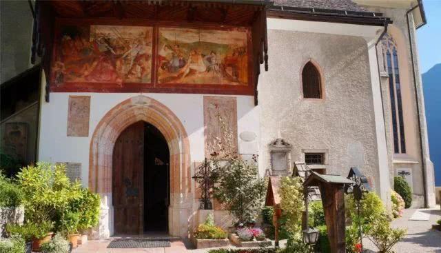 奥地利古老小镇，阿尔卑斯山脉间的一片净土