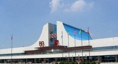 ​河南的这个小镇厉害了,竟同时拥有飞机场、高铁站、火车站