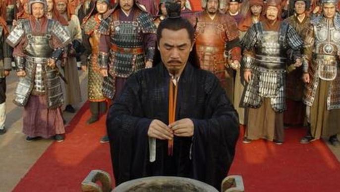 明初第一美貌才女，报仇不成反被朱元璋胁迫，宁死不从后投缳自尽