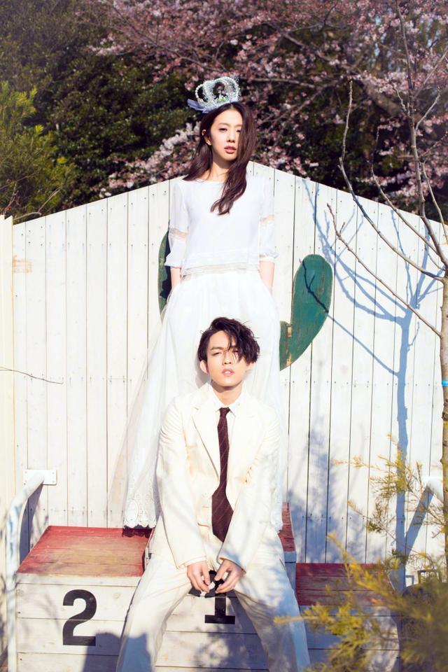 林宥嘉和丁文琪的日系写真婚纱照太好看了！这才是理想婚纱照！