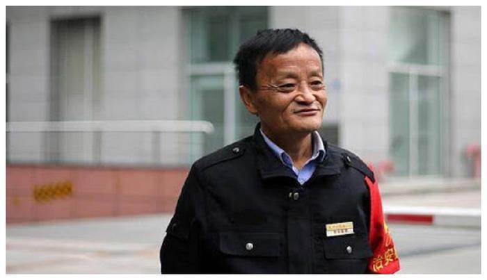 如果脸上有这4个特征,那就是大众脸,自认好看却长的很普通