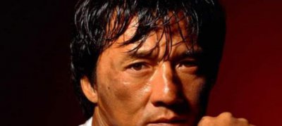 ​继车祸坠楼事件后，成龙因心脏病抢救无效再次“被”去世？