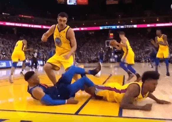 帕楚里亚或为非篮球动作付出代价，巨星齐发声，联盟已经介入调查