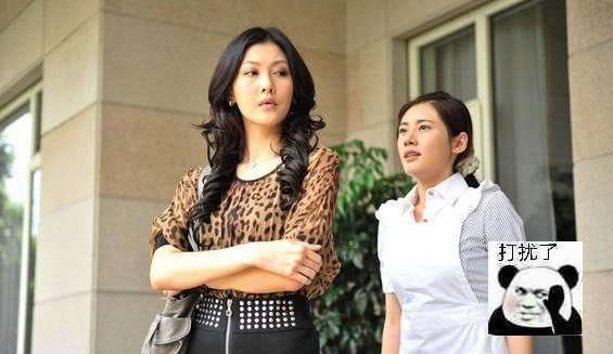 洪世贤“儿子”长大了，时隔多年竟成“校草”，这颜值过分了！