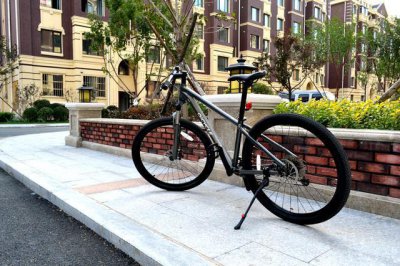 ​小米首款智能山地车售价2199元，性价比如何？