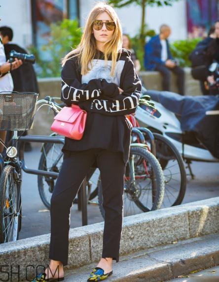 粉色包包配什么颜色衣服?粉色包包搭配服装图片 粉色包包配什么颜色衣服?粉色包包搭配服装图片